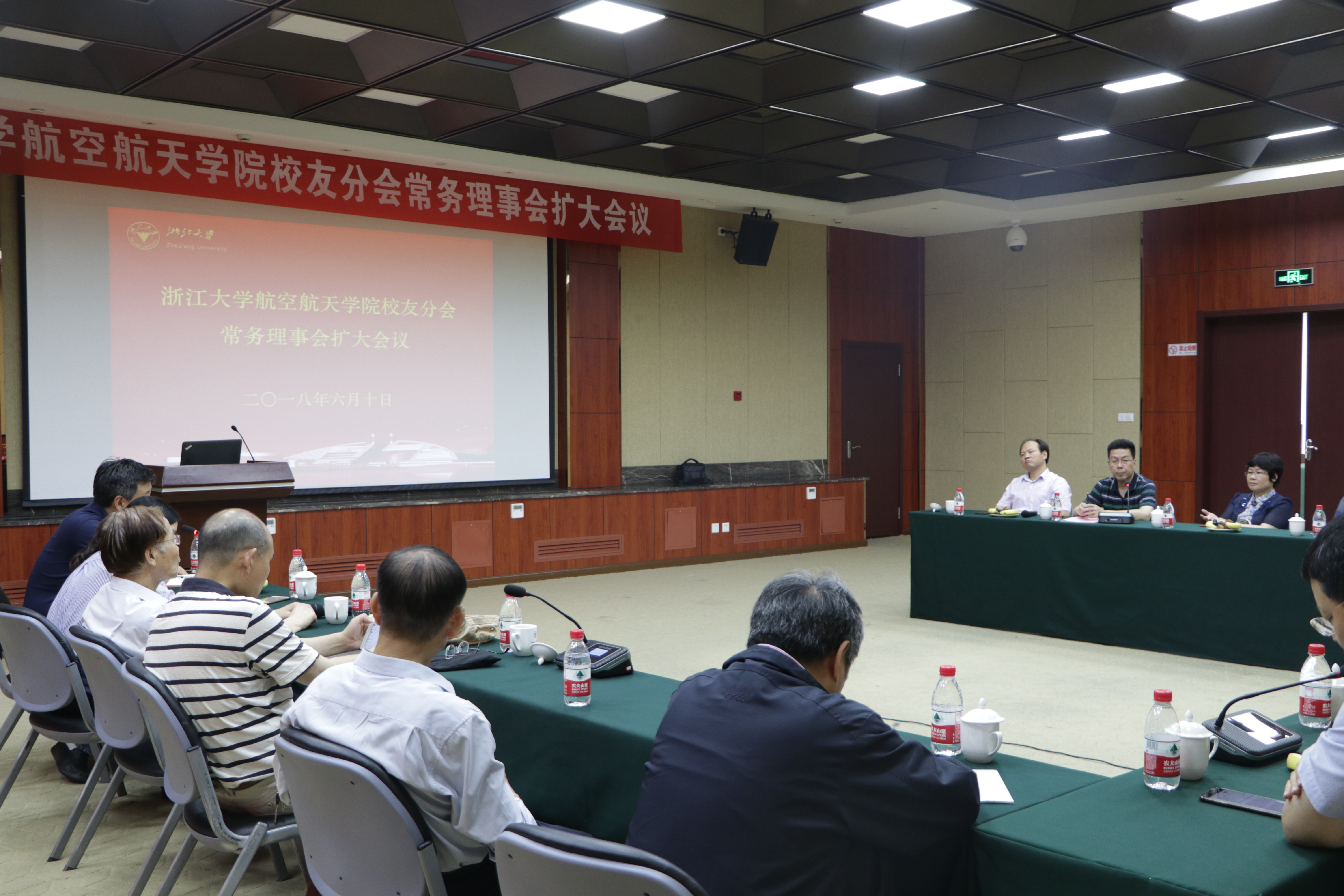 IMG_6686.JPG IMG_6686.JPG